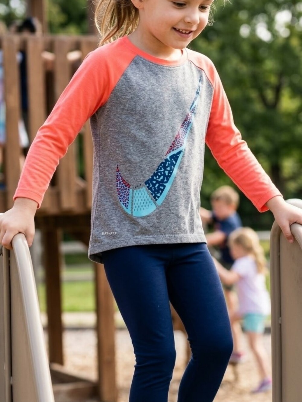 Nike Girls Dri-FIT Long Sleeve Shirt Size 6 Gray Coral Raglan Athletic